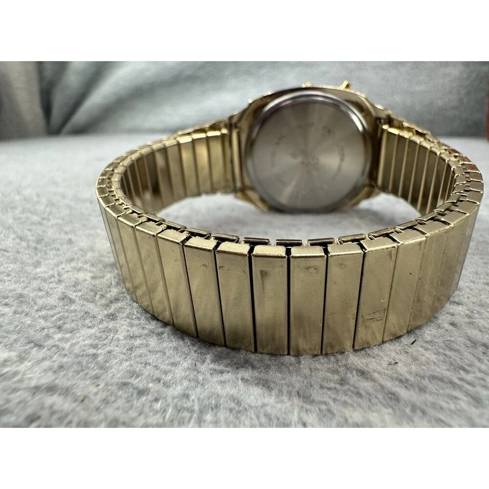 Vintage 1970s Gold Tone Dukles of Hazzard Advertising Digital Quartz Wristwatch